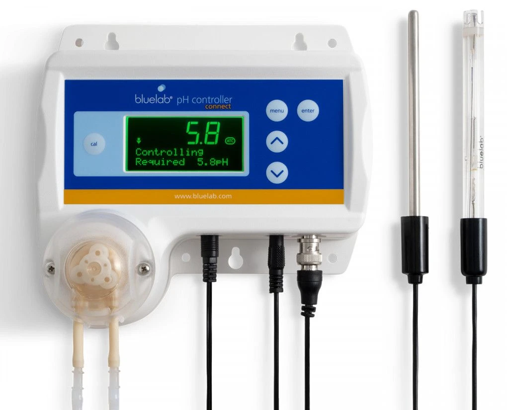 Bluelab PH Controller - Connect 3 Bluelab PH Controller - Connect