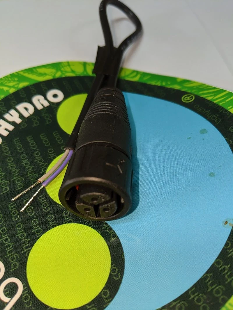 Fluence Dimming Cable Pigtail Adapter - M16 Push Lock 3 Fluence Dimming Cable Pigtail Adapter - M16 Push Lock