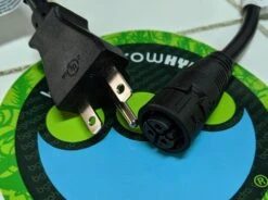 Fluence AC Power Cord - Push Lock - 6 Ft, NEMA 6 (240v)