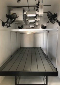 Multi-Tier Continuous / Custom Tray Bench System - STATIONARY - Per Square Foot -Gardening Care Shop fsrbcb4